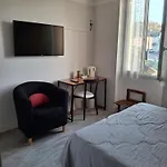Du Puy D'alon Hotel 3*