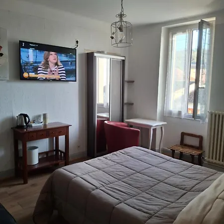 Du Puy D'alon Otel 3*