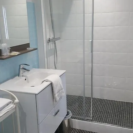 Du Puy D'alon Hotel 3*